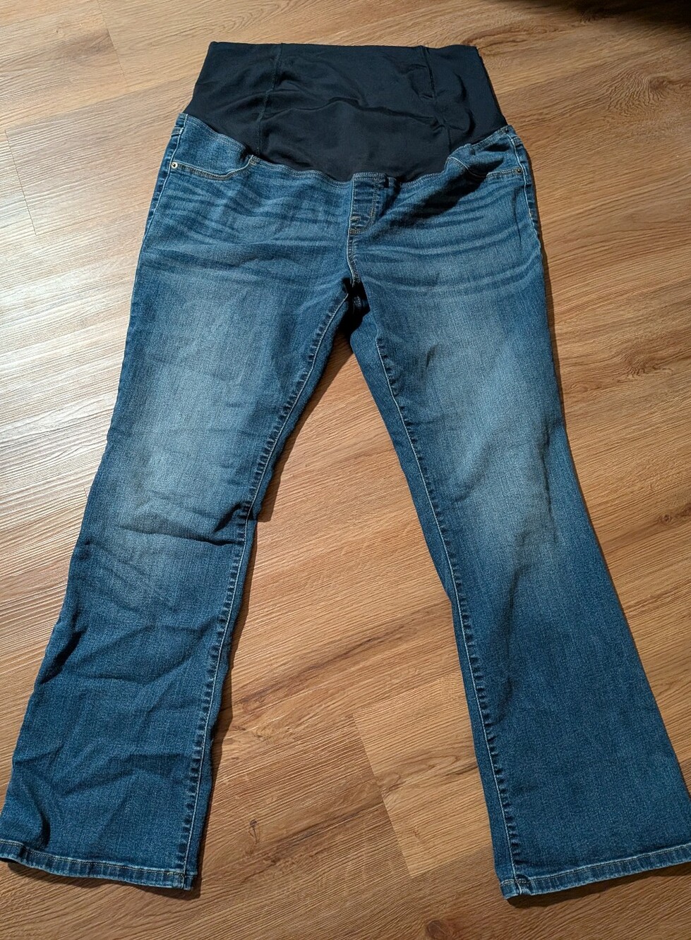 NEW Isabel Maternity Skinny Bootcut Jeans 16